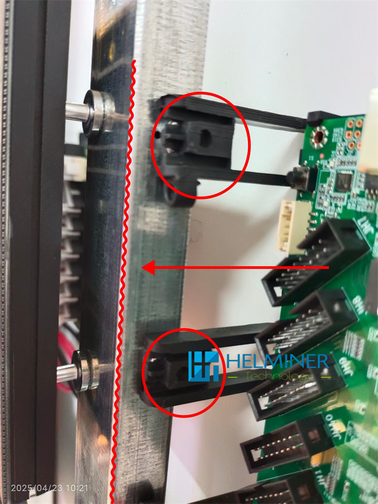  LED Wall Instalaltion Guide - NOVASTAR DH7512-S Data Card installation  